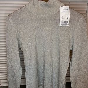Escada turtle neck